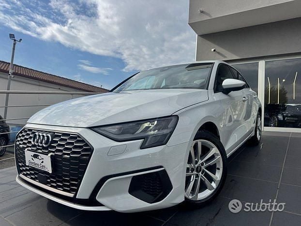 Usata Audi A3 S-Line 150 CV (110 kW) 2024 Bianco Berlina