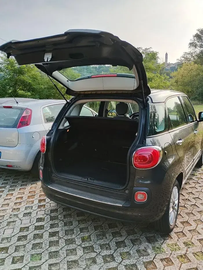 Usata Fiat 500L Pop Star 95 CV (69 kW) 2015 Grigio Monovolume