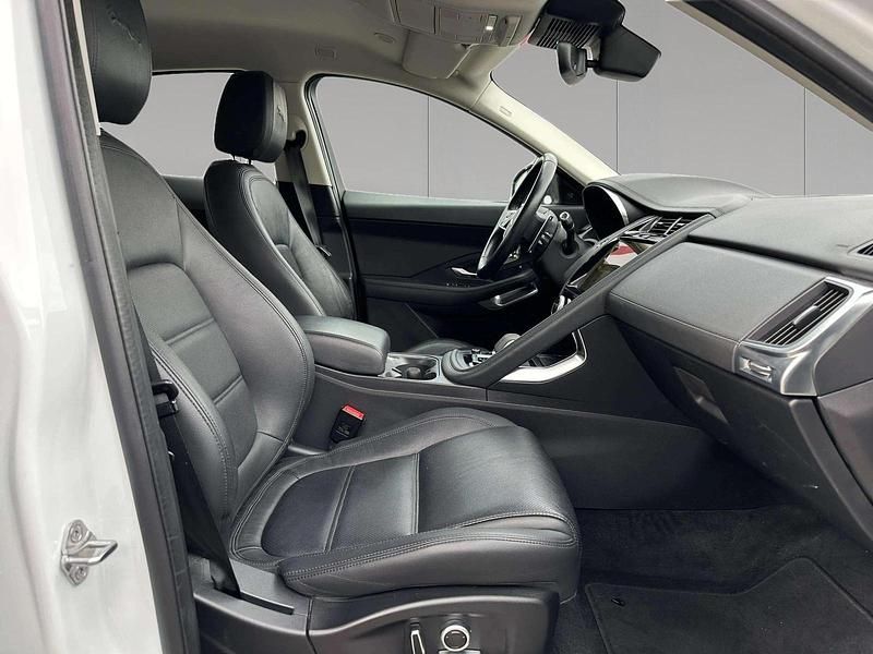 Usata Jaguar E-Pace S 163 CV (119 kW) 2021 Fuji white SUV