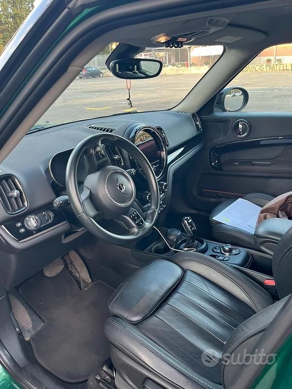 Usata Mini Countryman 136 CV (100 kW) 2021 Verde SUV