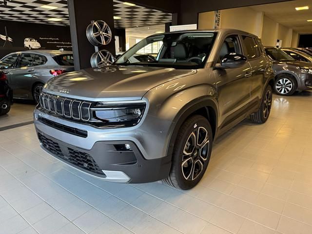Nuova Jeep Avenger Summit 100 CV (73 kW) 2025 Grigio SUV