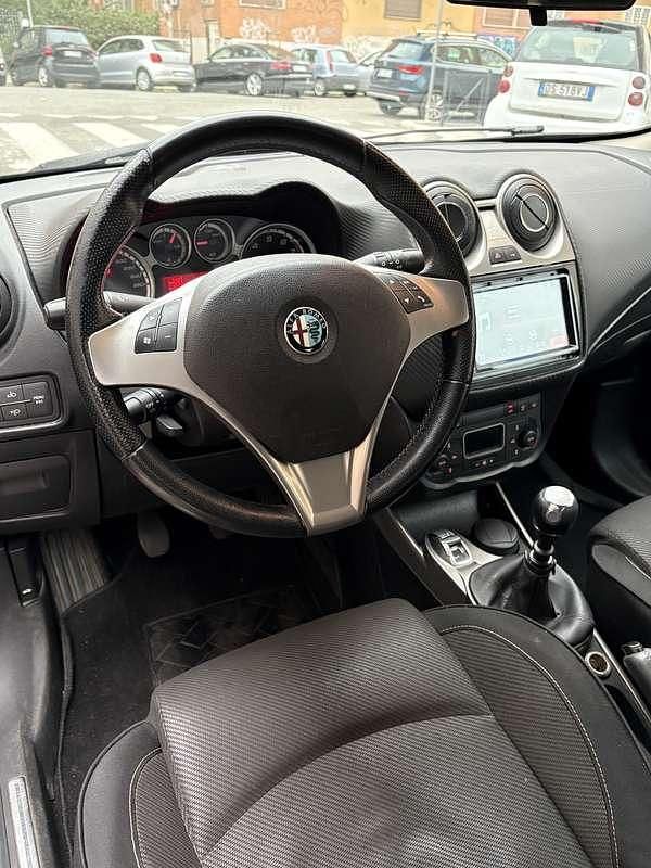 Usata Alfa Romeo MiTo Progression 105 CV (77 kW) 2010 Nero Utilitaria