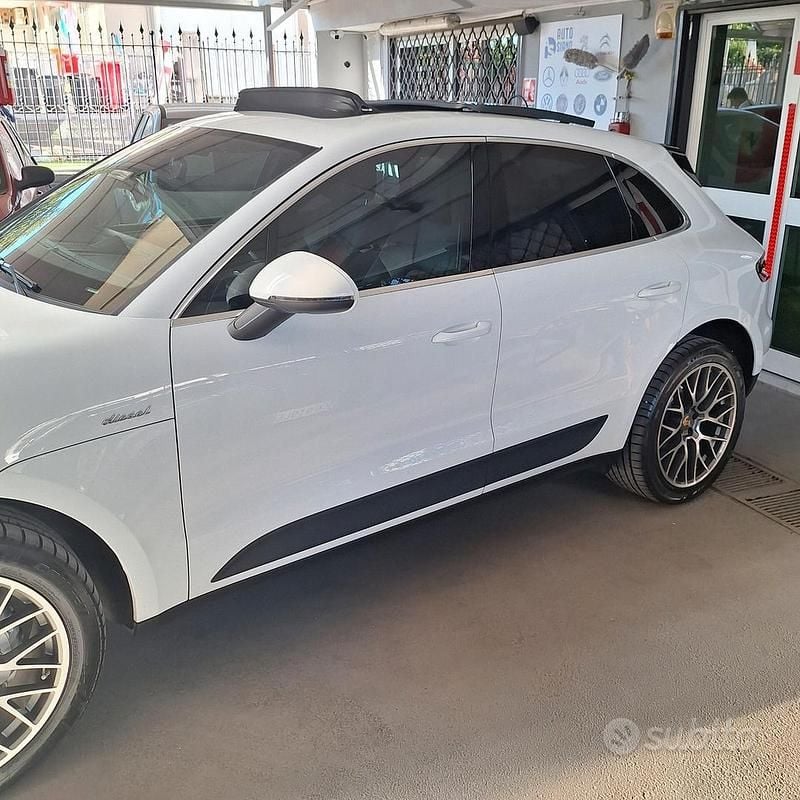 Usata Porsche Macan 250 CV (183 kW) 2016 Bianco SUV