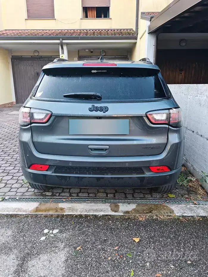 Usata Jeep Compass Night Eagle 131 CV (96 kW) 2023 Grigio SUV