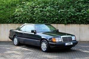 Usata Mercedes E300 179 CV (131 kW) 1991 Nero Coupé