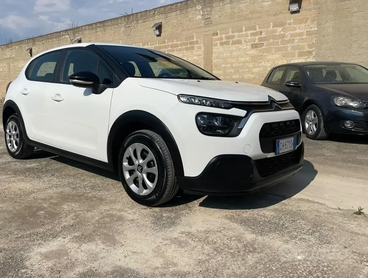 Usata Citroën C3 Feel 102 CV (75 kW) 2022 Bianco Utilitaria