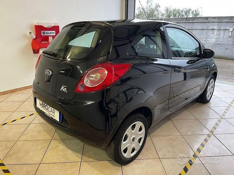 Usata Ford Ka Individual 69 CV (50 kW) 2014 Nero Berlina