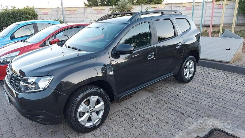Usata Dacia Duster 110 CV (80 kW) 2018 Nero SUV