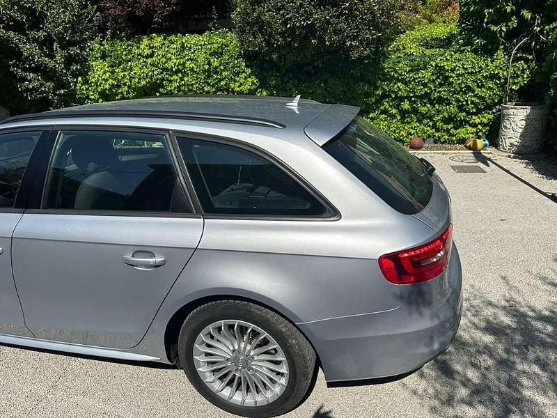 Usata Audi A4 Business 150 CV (110 kW) 2015 Argento Station wagon