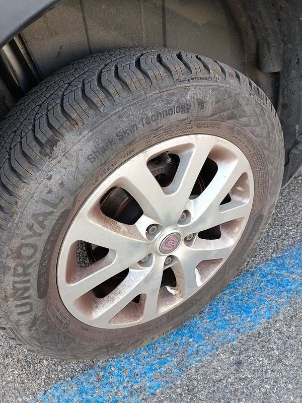 Usata Fiat Sedici Emotion 135 CV (99 kW) 2010 Grigio SUV