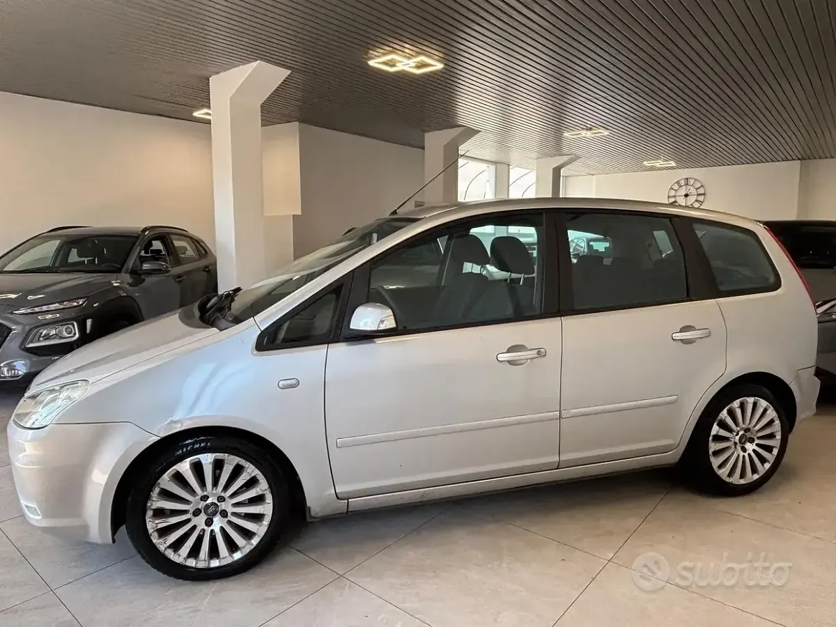 Usata Ford C-MAX Titanium 109 CV (80 kW) 2009 Grigio Monovolume