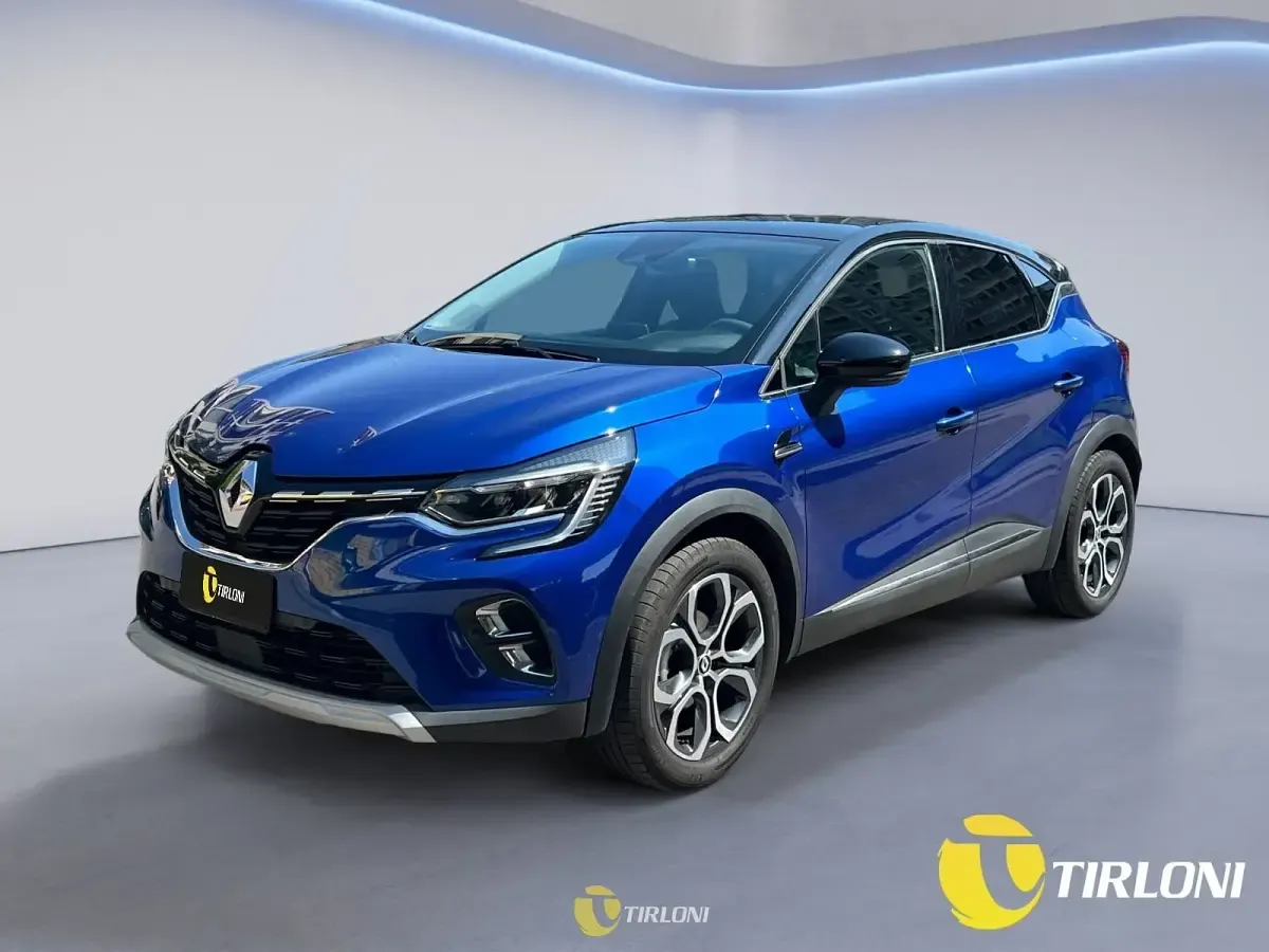 Usata Renault Captur Techno 101 CV (74 kW) 2023 Blu SUV