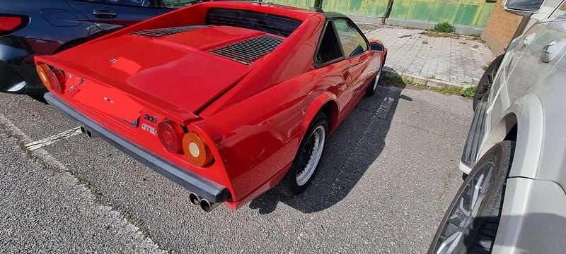 Usata Ferrari 208 155 CV (114 kW) 1984 Coupé