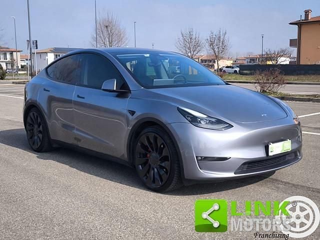 Usata Tesla Model Y Performance 392 kW (534 CV) 2023 Grigio SUV
