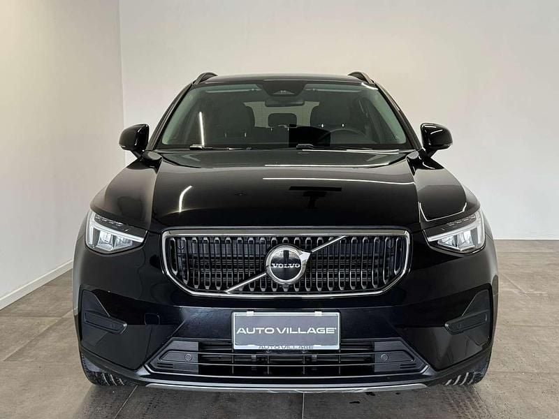 Usata Volvo XC40 163 CV (119 kW) 2022 Onyx black SUV