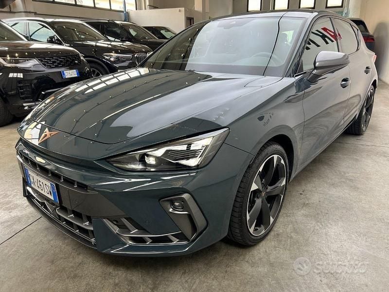 Usata Cupra Leon 150 CV (110 kW) 2025 Grigio Berlina
