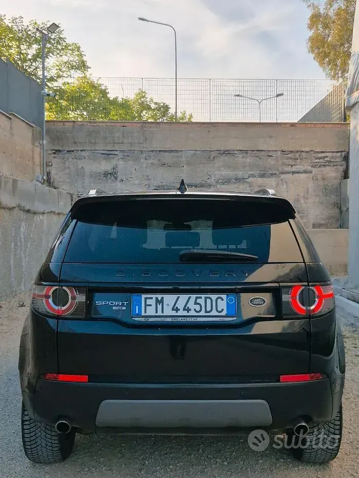 Usata Land Rover Discovery 5 150 CV (110 kW) 2017 Nero SUV