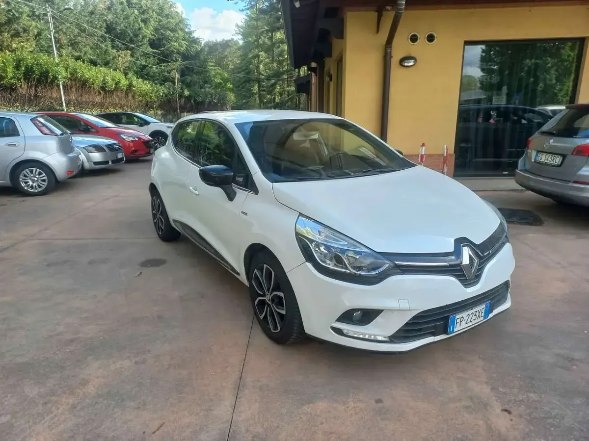 Usata Renault Clio IV 90 CV (66 kW) 2018 Bianco Berlina
