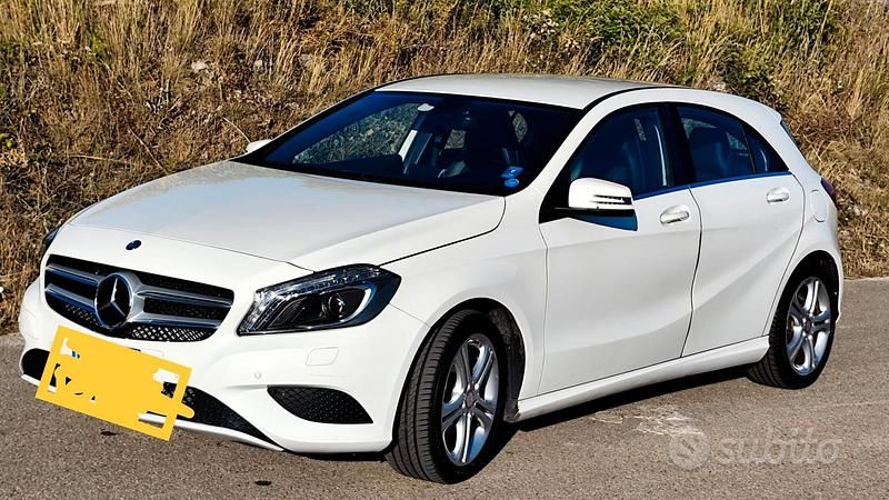 Usata Mercedes A160 90 CV (66 kW) 2014 Bianco Berlina