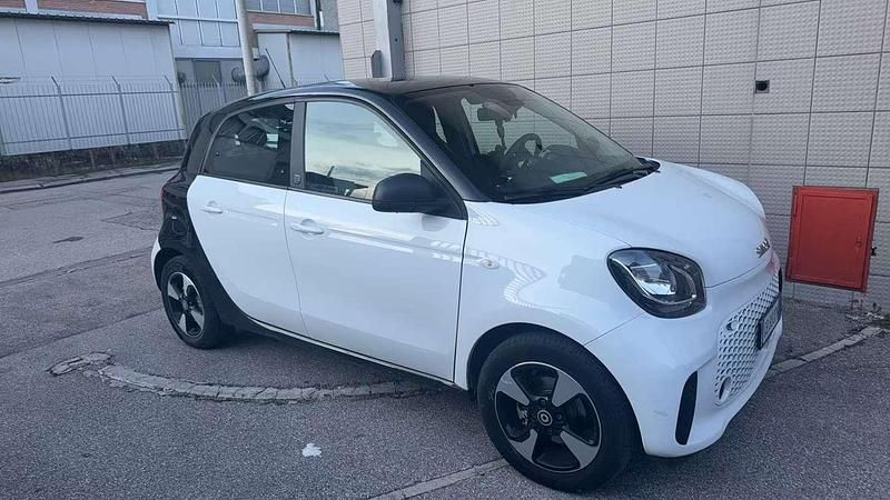 Usata Smart ForFour Electric Drive Passion 41 kW (56 CV) 2020 Utilitaria