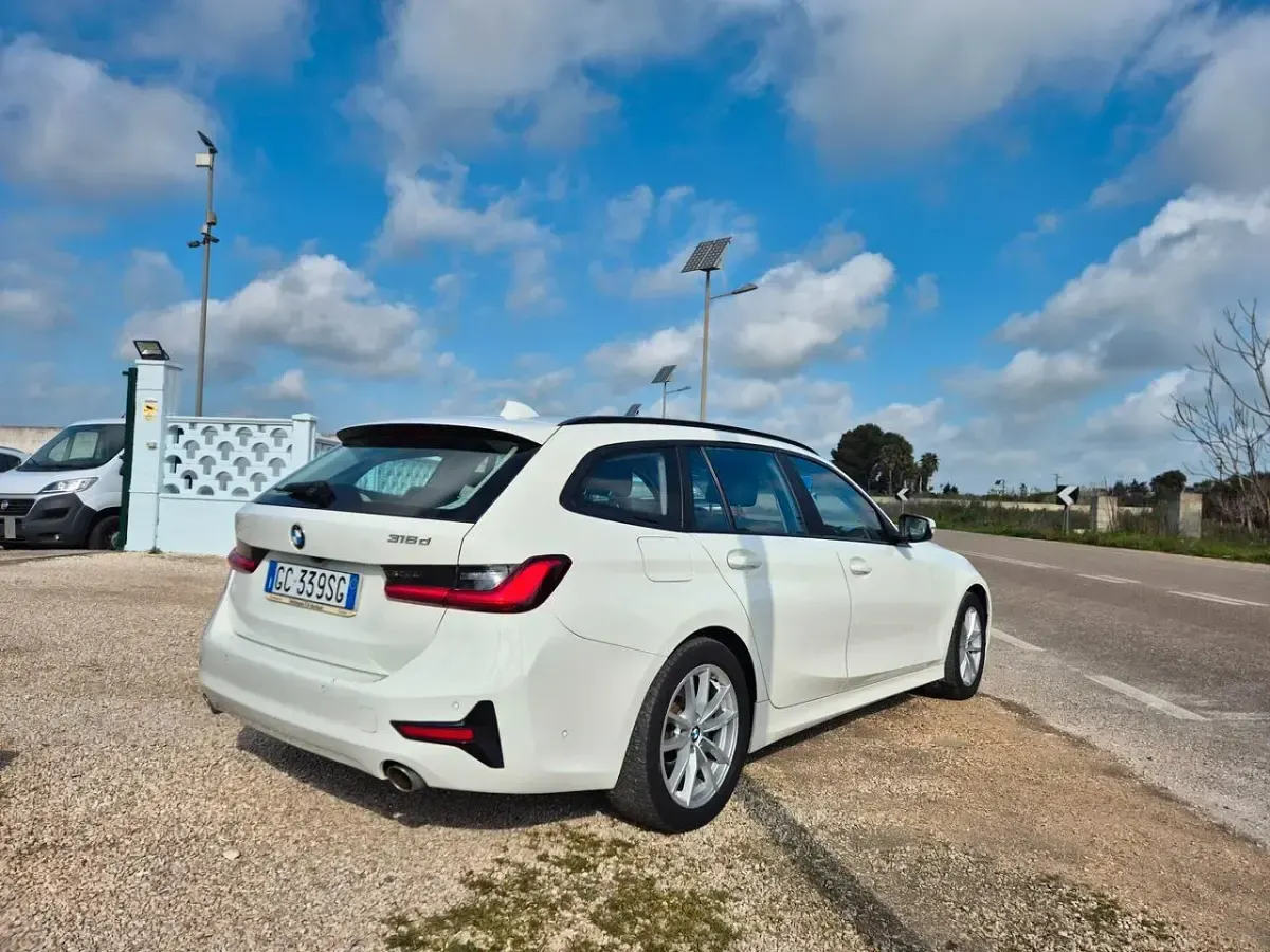 Usata BMW 316 M Sport 122 CV (89 kW) 2021 Bianco Station wagon