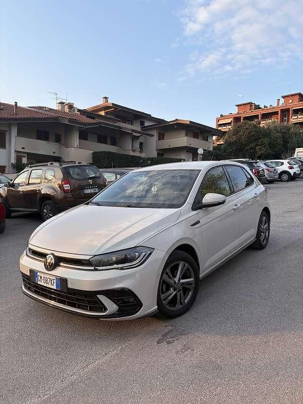 Usata VW Polo R-line 95 CV (69 kW) 2023 Utilitaria