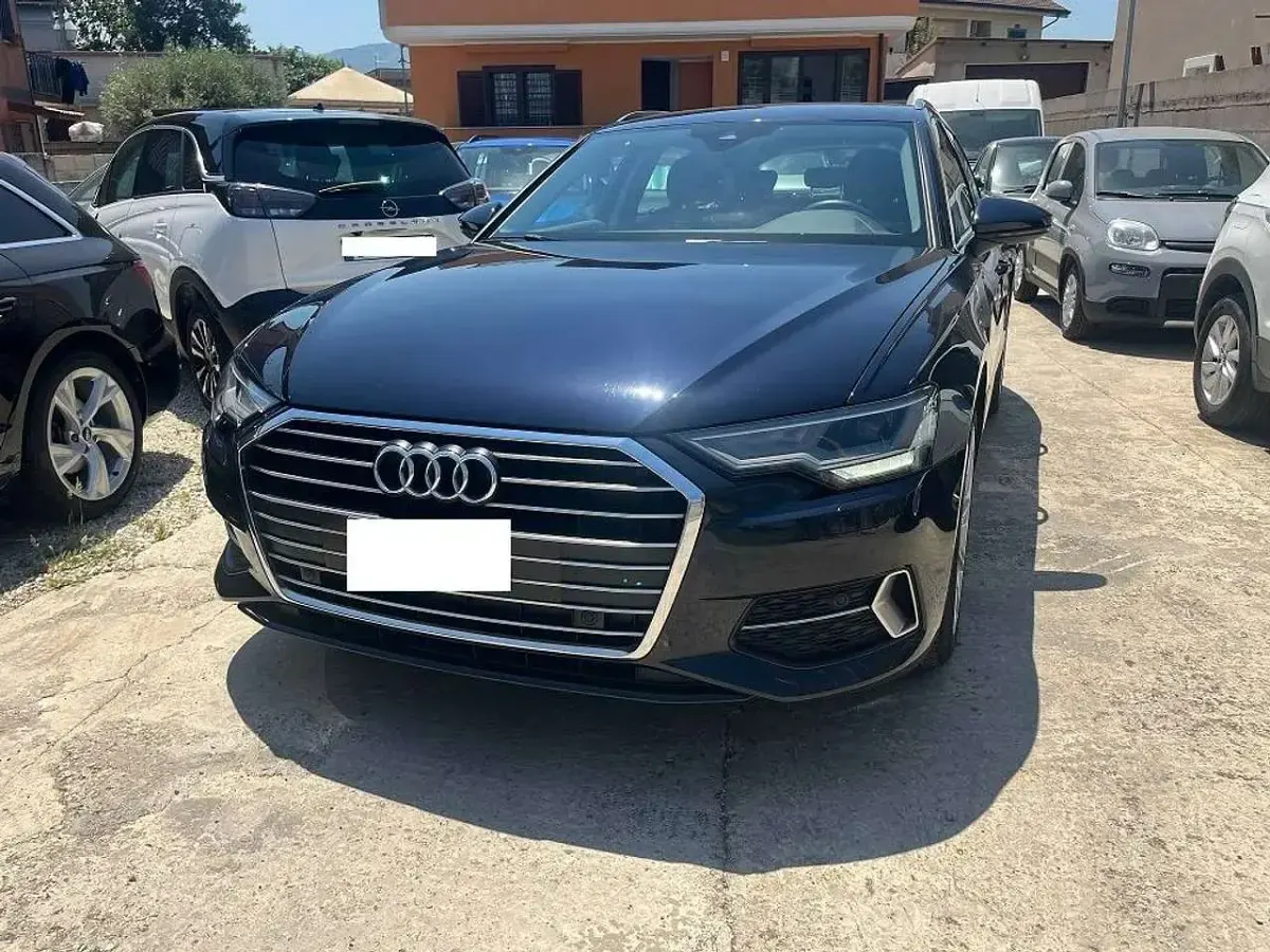 Usata Audi A6 Sport 204 CV (150 kW) 2021 Blu/azzurro Station wagon