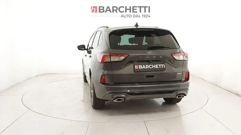 Usata Ford Kuga ST-Line 190 CV (139 kW) 2022 Grigio SUV