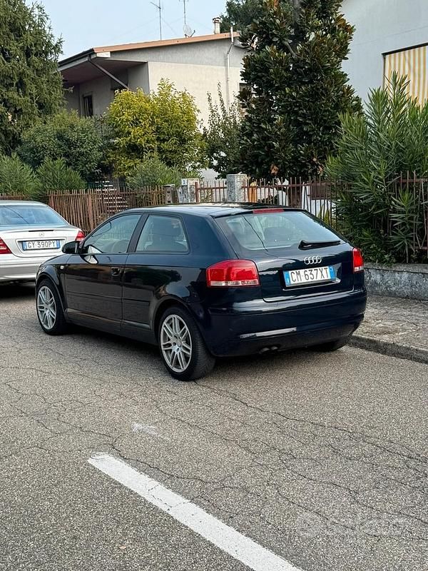 Usata Audi A3 2006 Blu Utilitaria