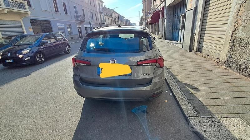 Usata Fiat Tipo S 120 CV (88 kW) 2019 Grigio Station wagon