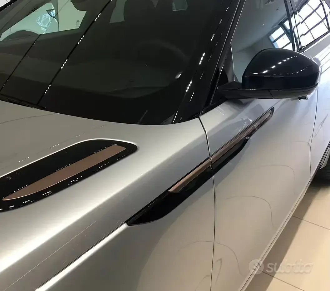 Usata Land Rover Range Rover Velar 241 CV (177 kW) 2020 SUV