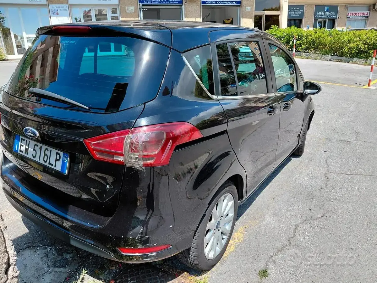 Usata Ford B-MAX 75 CV (55 kW) 2014 Nero Monovolume