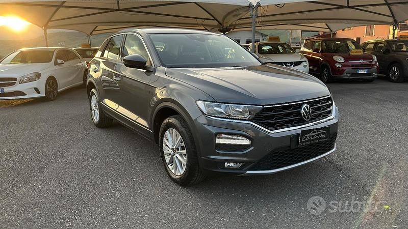Usata VW T-Roc Advance 150 CV (110 kW) 2021 Grigio SUV