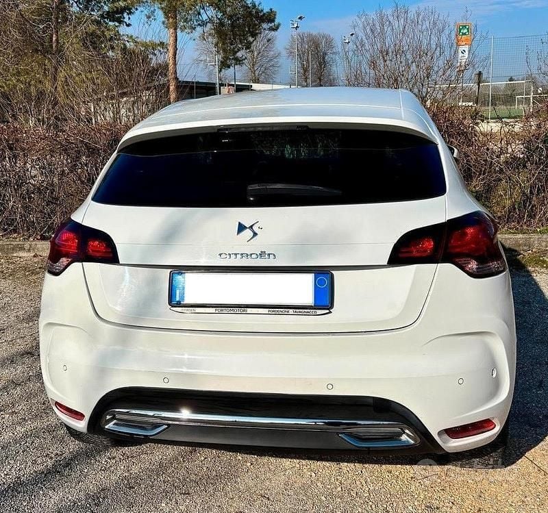 Usata DS Automobiles DS4 111 CV (81 kW) 2013 Bianco Utilitaria