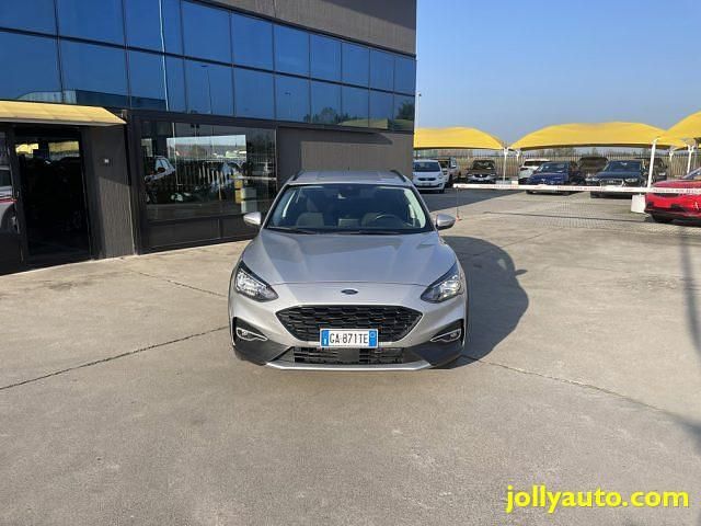 Usata Ford Focus ST-Line 125 CV (91 kW) 2020 Argento / metallizzato Station wagon