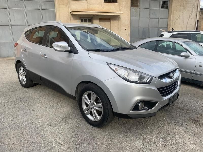 Usata Hyundai ix35 Comfort 115 CV (84 kW) 2012 Argento SUV
