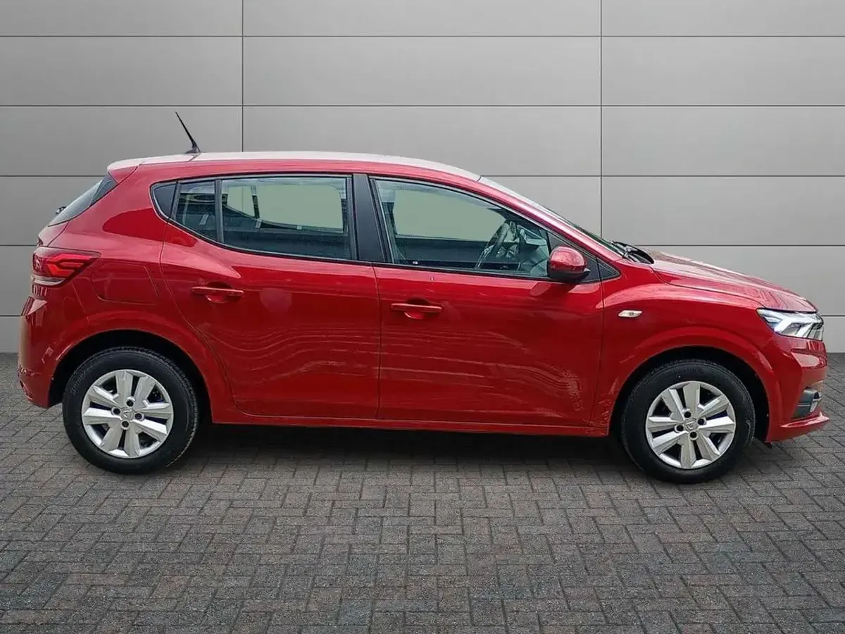 Usata Dacia Sandero Comfort 101 CV (74 kW) 2022 Other Utilitaria
