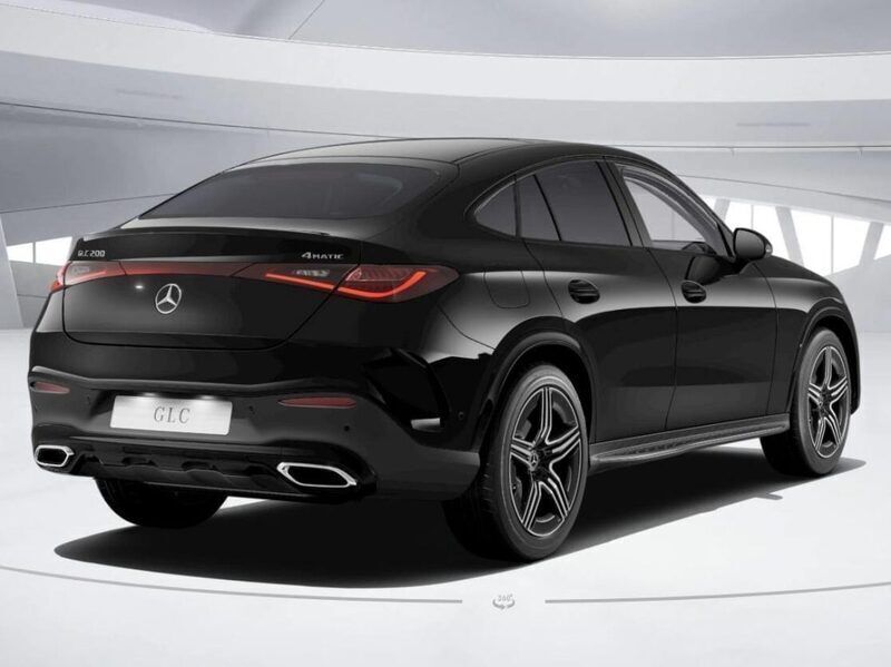 Usata Mercedes GLC200 Advanced 204 CV (150 kW) 2024 Nero / pastello SUV