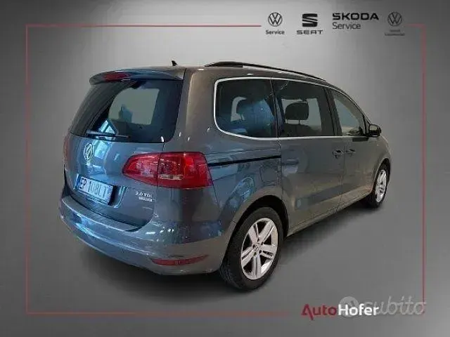 Usata VW Sharan 170 CV (125 kW) 2012 Grigio scuro Monovolume