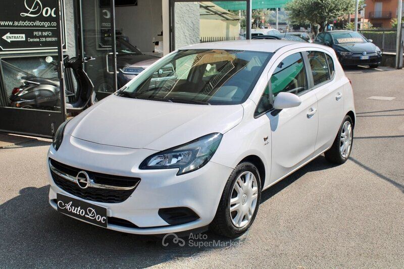 Bianco Usata 2017 Opel Corsa Tre volumi | 7500 € (Buon prezzo) - Immagine 1/2