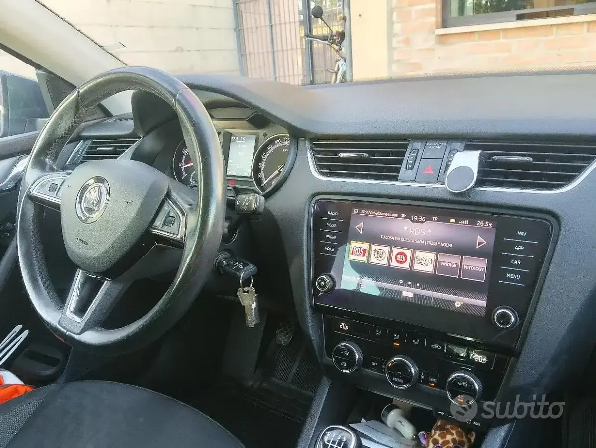 Usata Skoda Octavia G-TEC Executive 110 CV (80 kW) 2017 Grigio Station wagon
