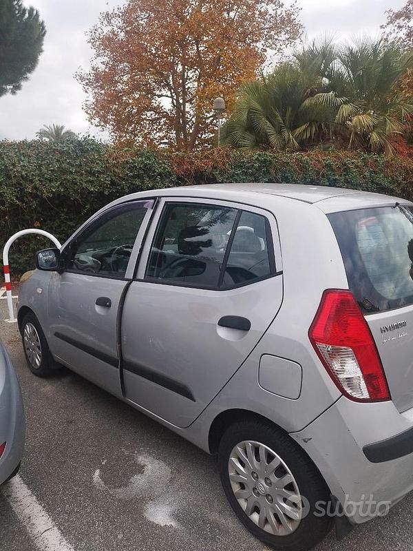 Usata Hyundai i10 75 CV (55 kW) 2009 Grigio Utilitaria