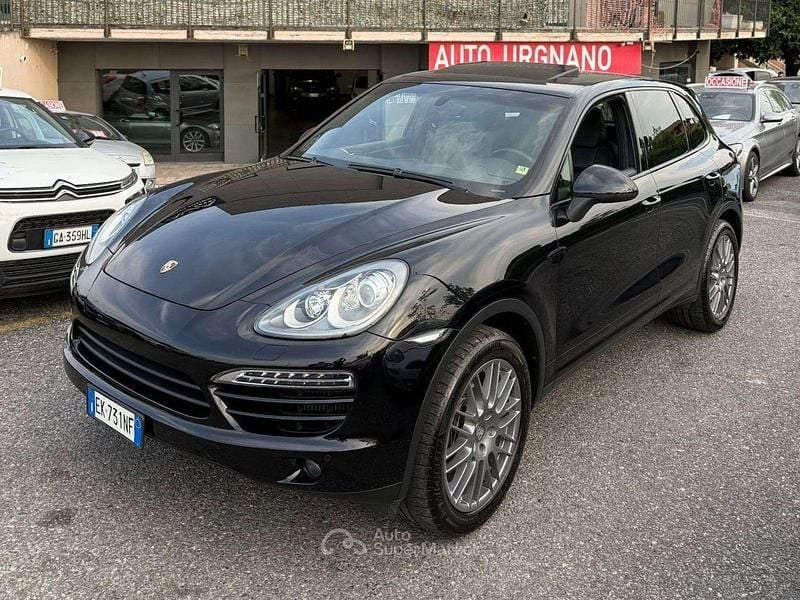 Usata Porsche Cayenne 245 CV (180 kW) 2011 Nero SUV