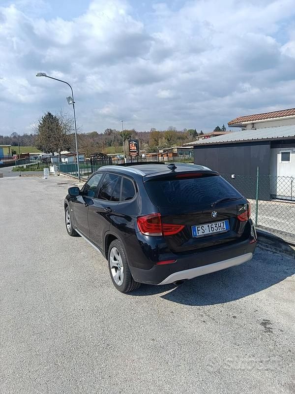 Begagnad BMW X1 xLine 177 HK (130 kW) 2012 SUV