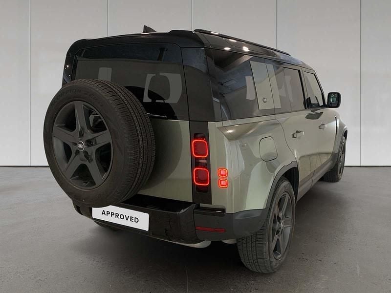 Usata Land Rover Defender SE 249 CV (183 kW) 2024 Pangea green SUV