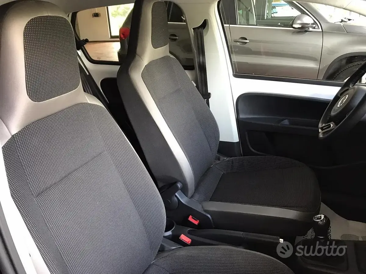 Usata VW up! Move 75 CV (55 kW) 2013 Bianco Utilitaria