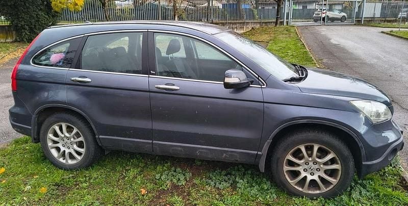 Grigio Usata 2009 Honda CR-V SUV | 4500 € (Ottimo prezzo) - Immagine 1/4