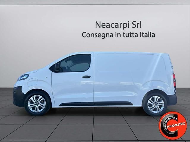 Usata Fiat Scudo 57 kW (78 CV) 2022 Bianco pastello Furgone