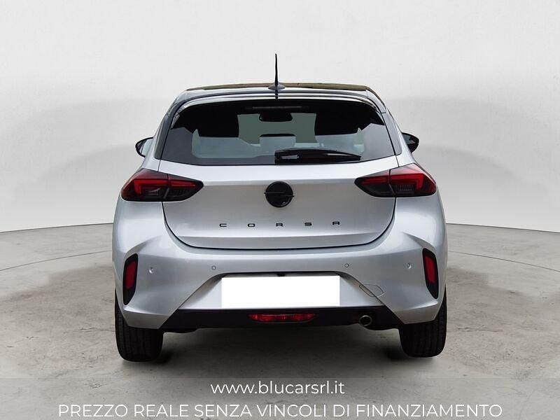 Usata Opel Corsa 101 CV (74 kW) 2025 Argento Utilitaria