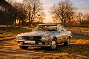 Usata Mercedes 560 230 CV (169 kW) 1989 Argento Cabrio